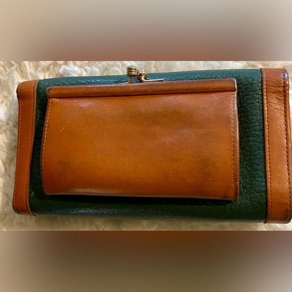 Vintage Dooney & Burke wallet - Picture 3 of 7